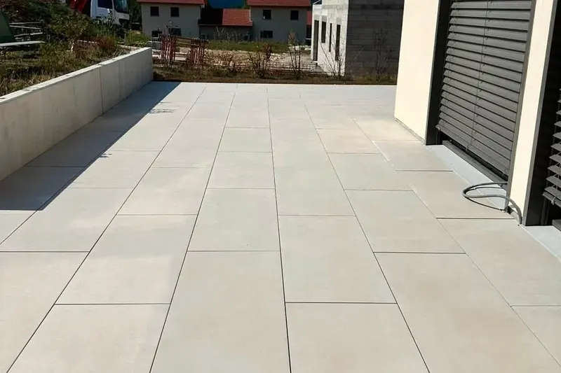 Terrasse dallée terminée